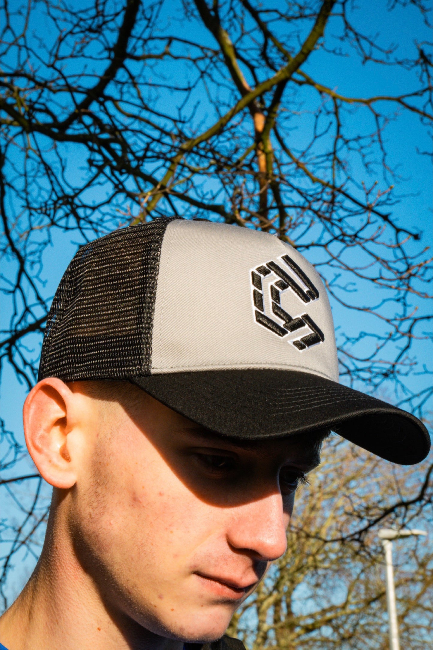 COUREX C LOGO HAT - Black/Grey