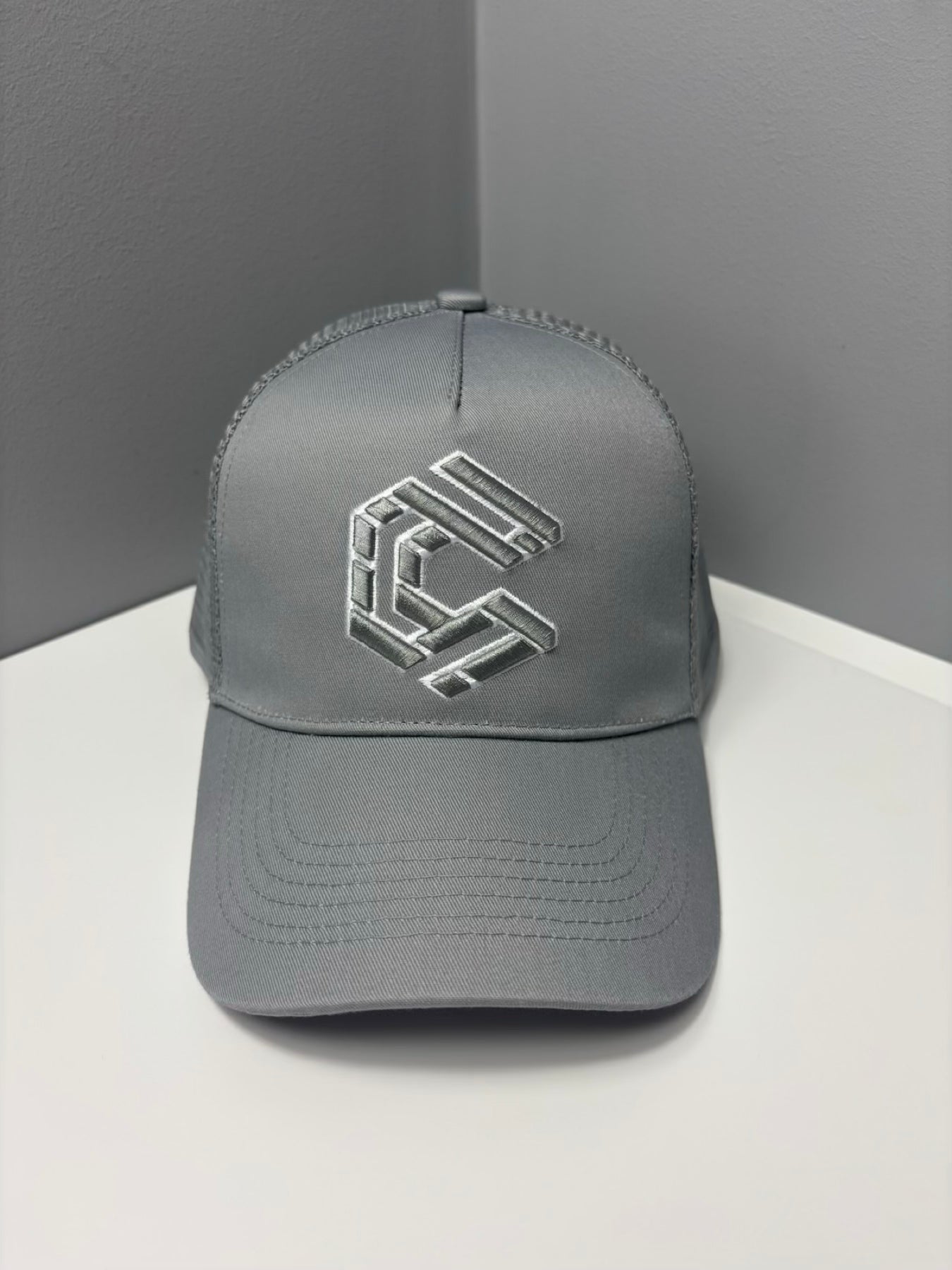 COUREX C LOGO HAT - Grey